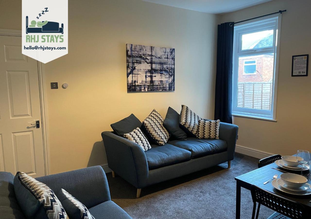 Howe - Newly Refurbished 2 Bedroom Flat Free Parking Gateshead Exterior foto