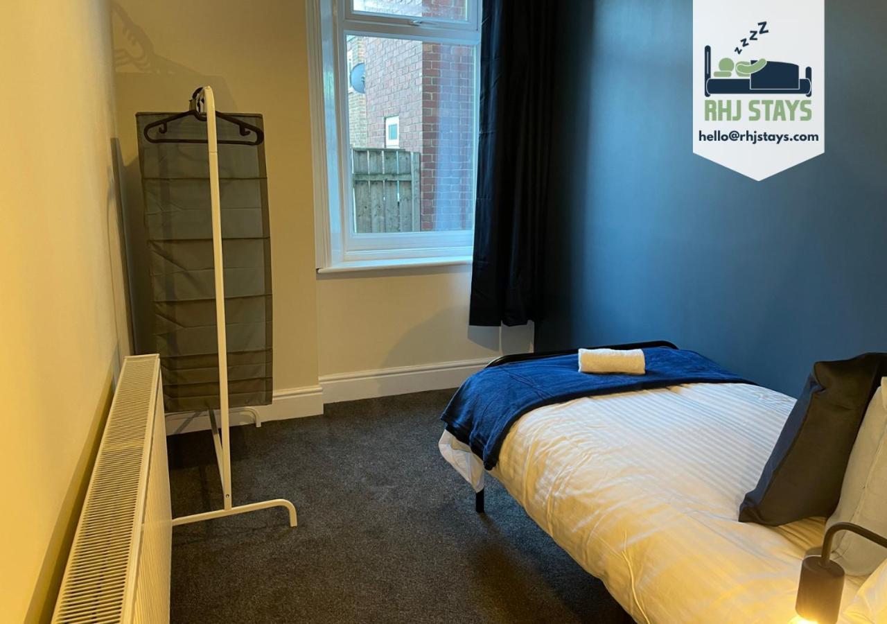 Howe - Newly Refurbished 2 Bedroom Flat Free Parking Gateshead Exterior foto